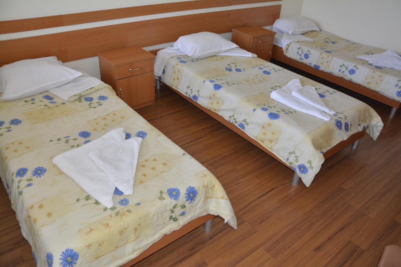 Hotel Wesso Kavarna Quarto foto